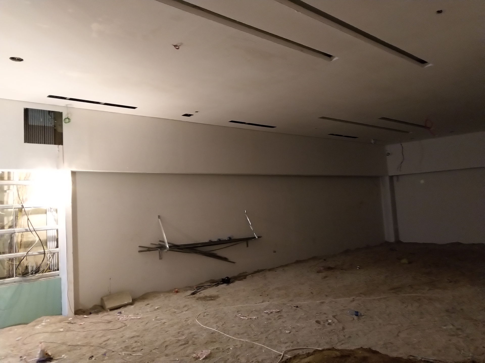 2H Stores - Centro Mall - HVAC, Electrical & Fire fighting Consulting & Administration